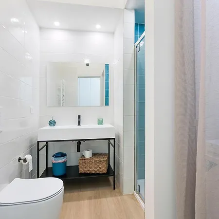 Emerald Bgy Charme Apartmán *